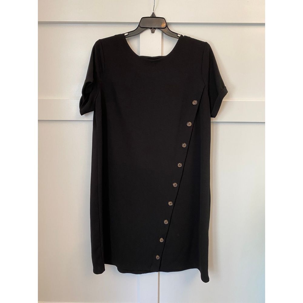Black button‎ detail dress size 22/24W
